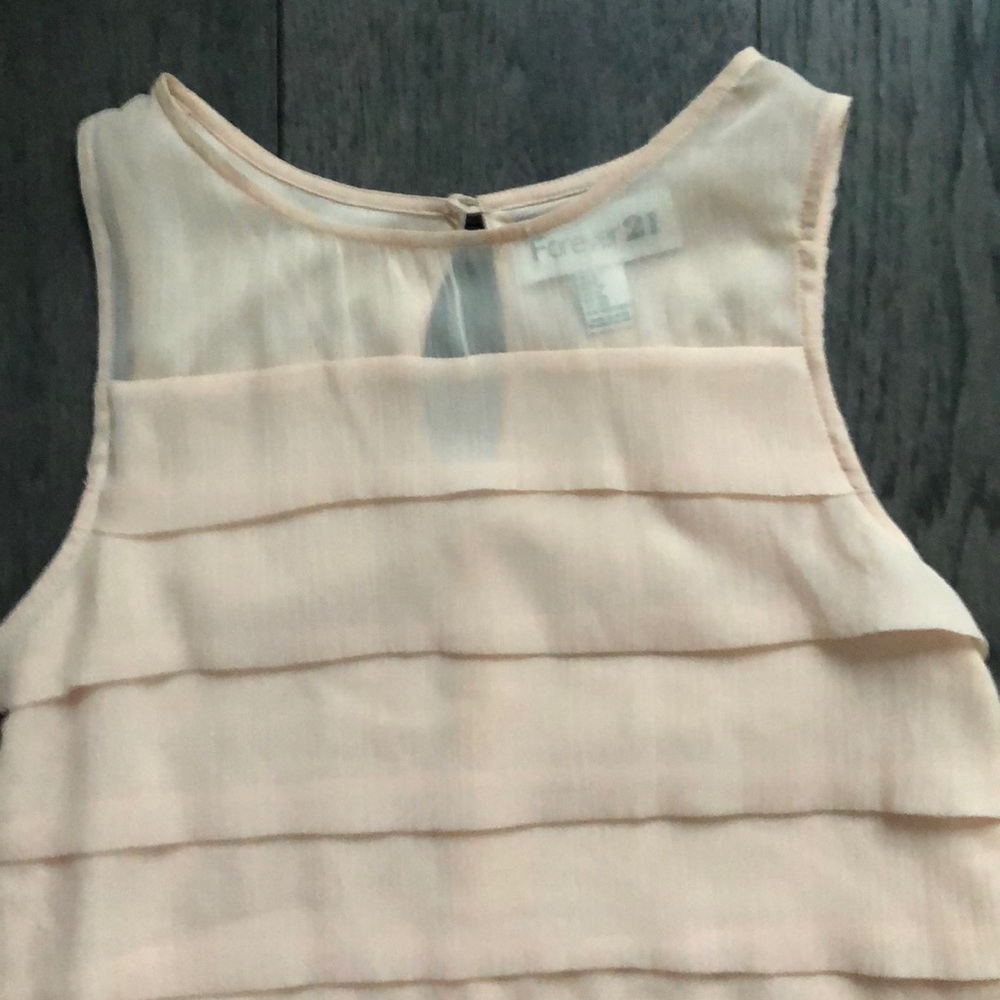 Forever 21 woman’s dress - Picture 3 of 7